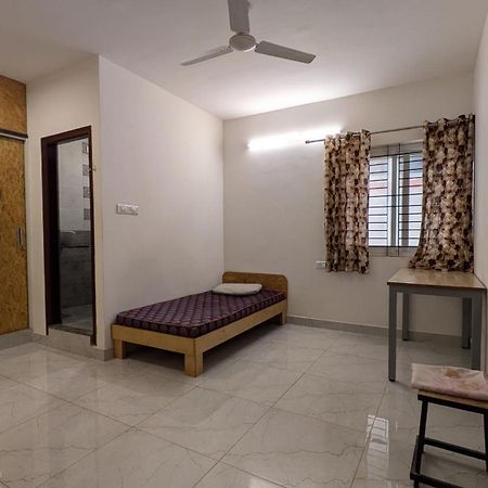Ashraya Pansiyon Bangalore Dış mekan fotoğraf