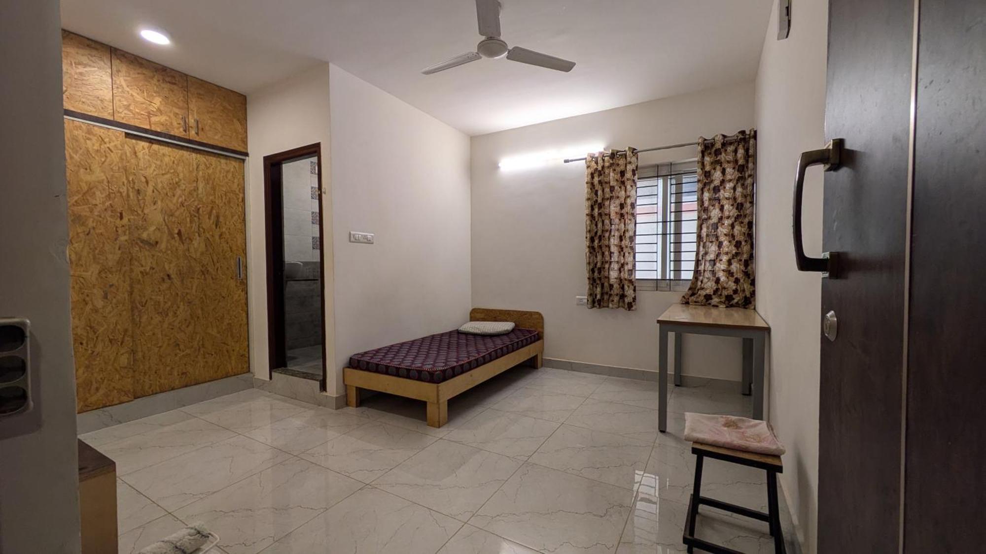 Ashraya Pansiyon Bangalore Dış mekan fotoğraf